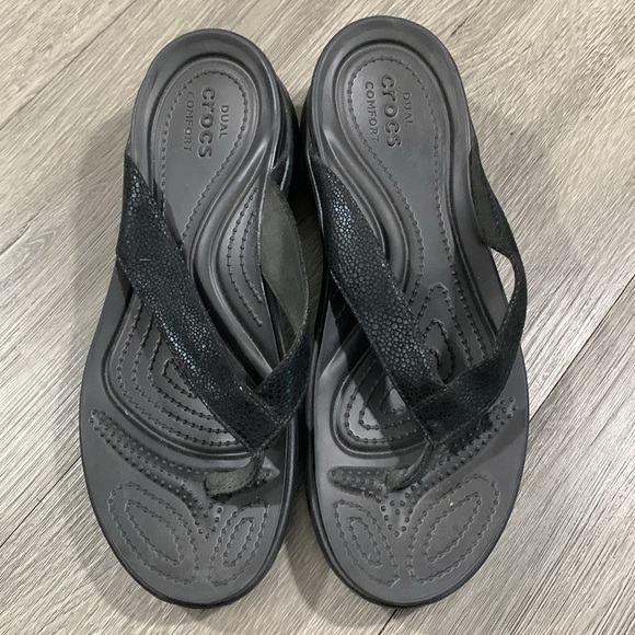 CROCS | Shoes | Crocs Capri Black Metallictxt Wedge Flip W Flipflops ...